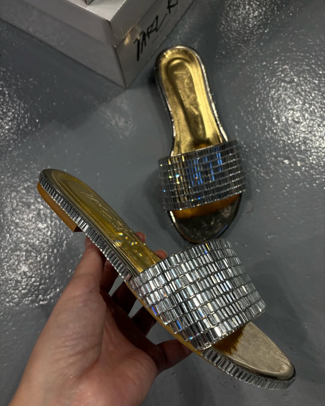 Pixelated Strap Slide – Holographic Silver Glow