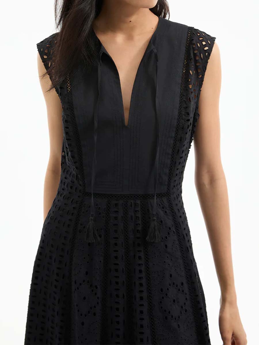 Eyelet Sleeveless Maxi Dress