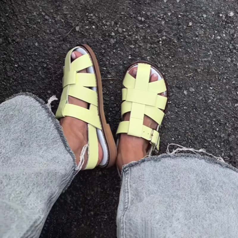 Comfortable Cut-out Flat Roman Sandals