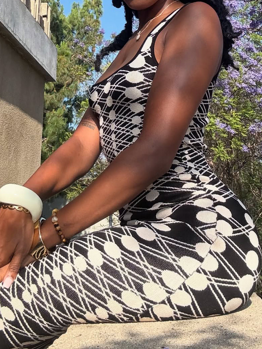 (Limited time offer 43$💥)Black & White Geometric - Print Bodycon Maxi Dress