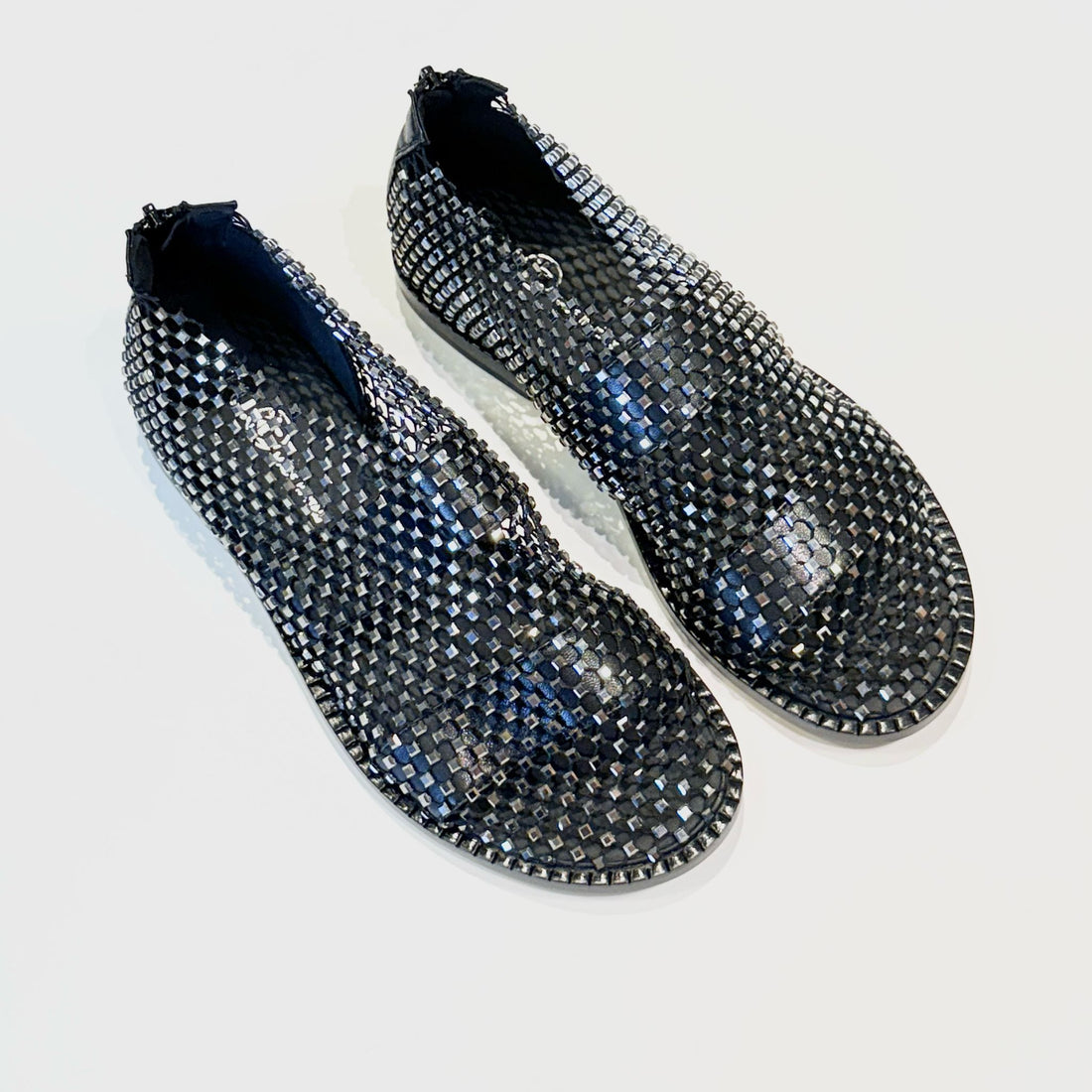 Round-toe Sandals Cut-out Rhinestone Sparkle Flats