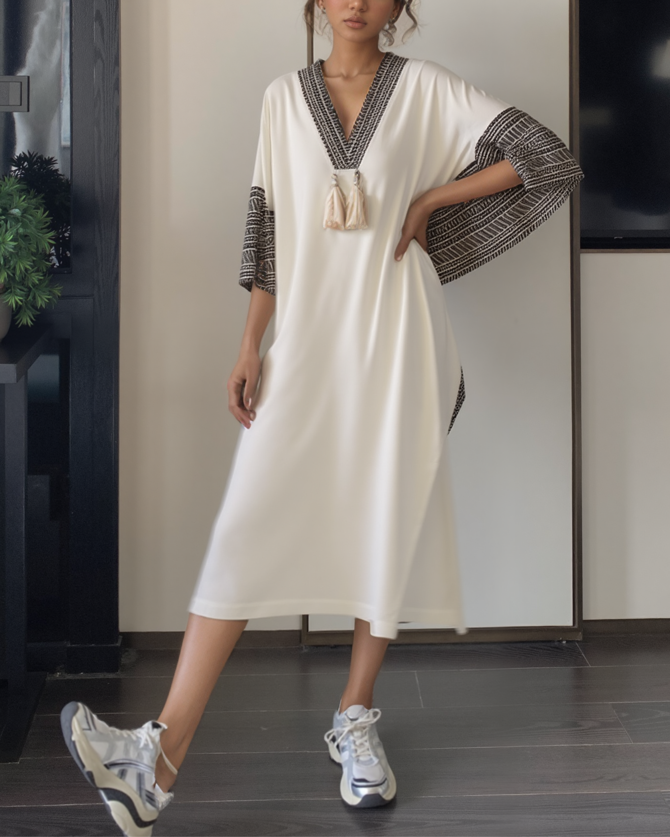 Ethnic - Embroidered Tassel - Trimmed Kaftan