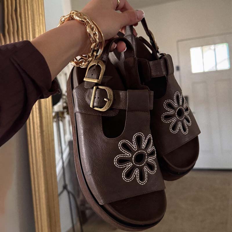 Fashion Embroidered Beach Shoes Sandals