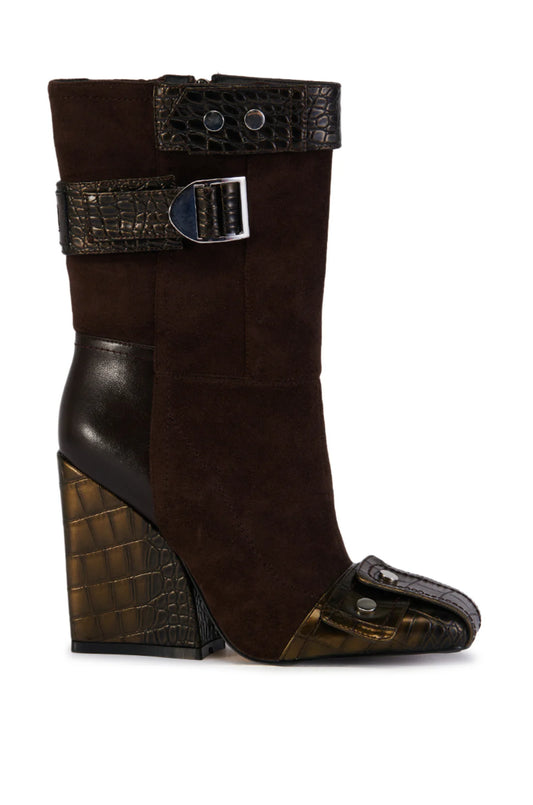 BROWN HEELED BOOTIE