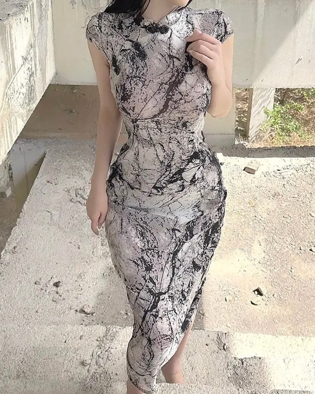 Improved Chinese cheongsam
