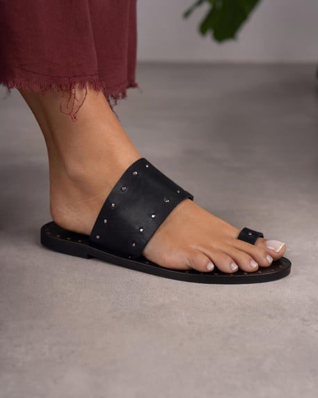 Studded Toe - Loop Slides