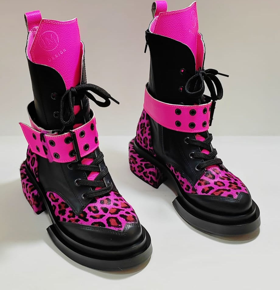 Color - Clash Buckle Combat Boots