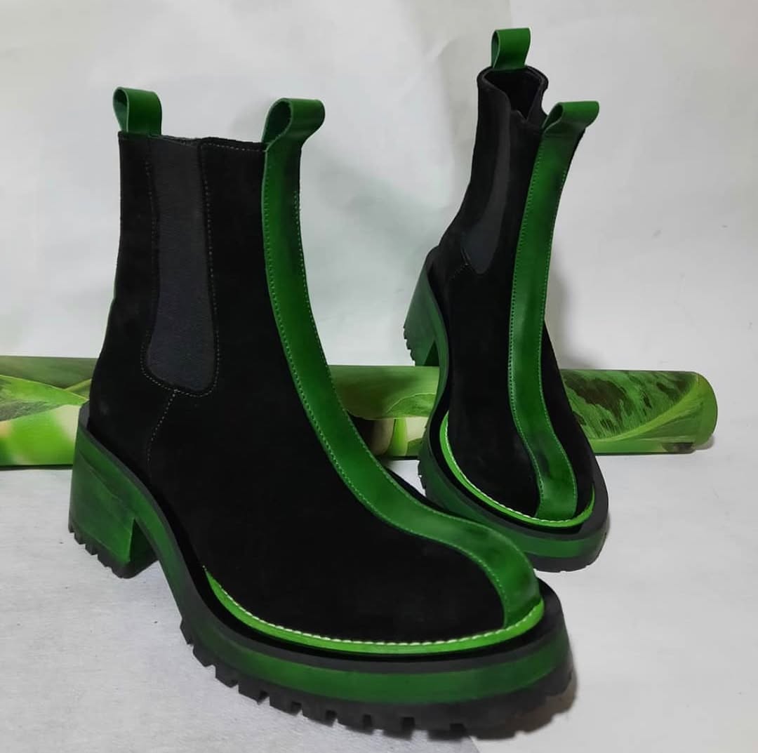 Two - Tone Suede Chelsea Boots with Chunky Heel