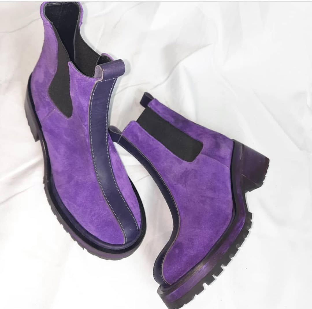 Two - Tone Suede Chelsea Boots with Chunky Heel