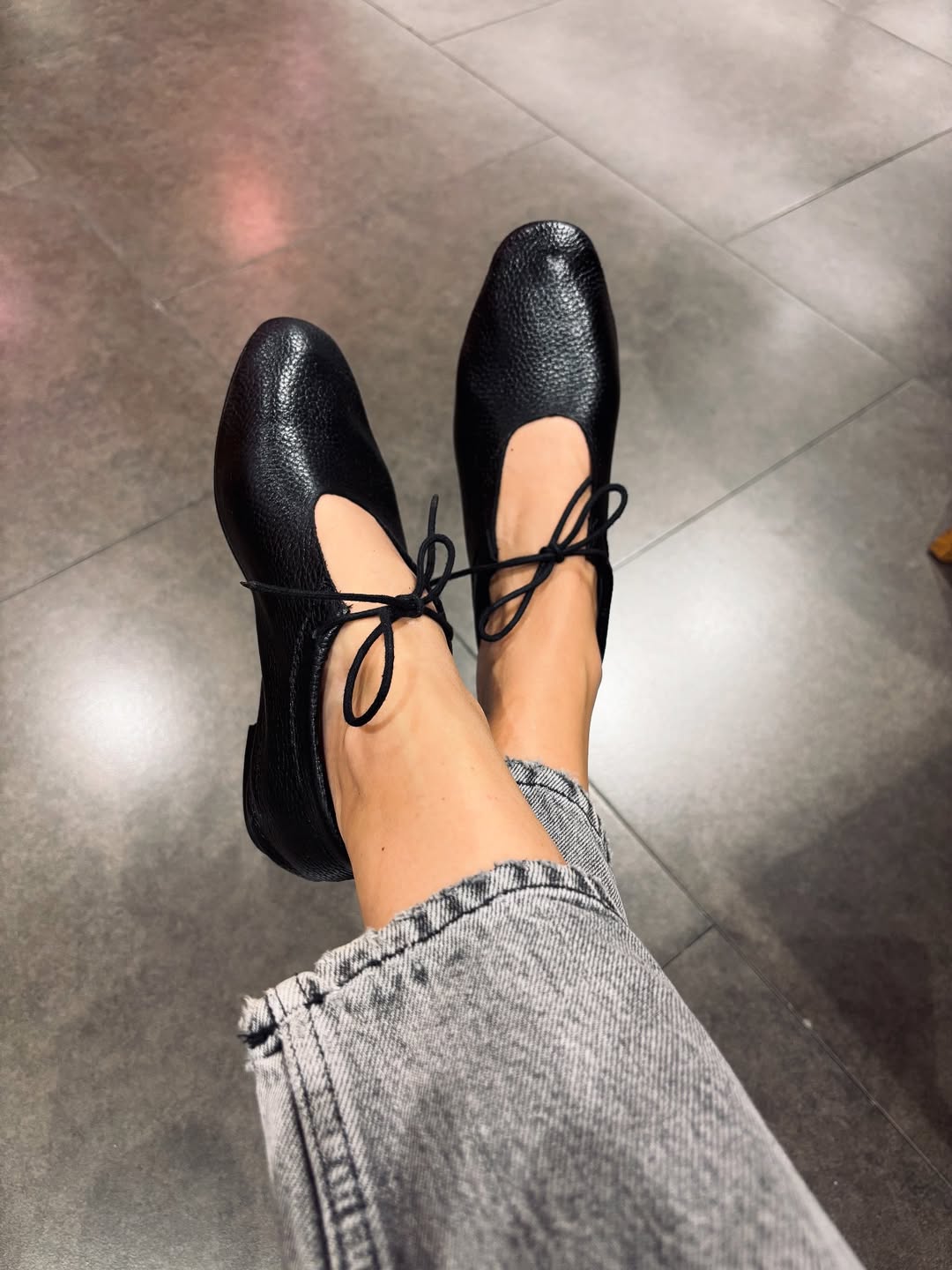 Simple Lace-up Shoes