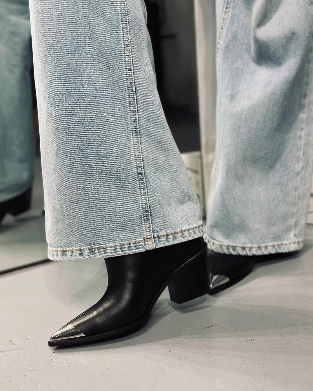 Black Leather Metallic Pointed Toe Ankle Boots