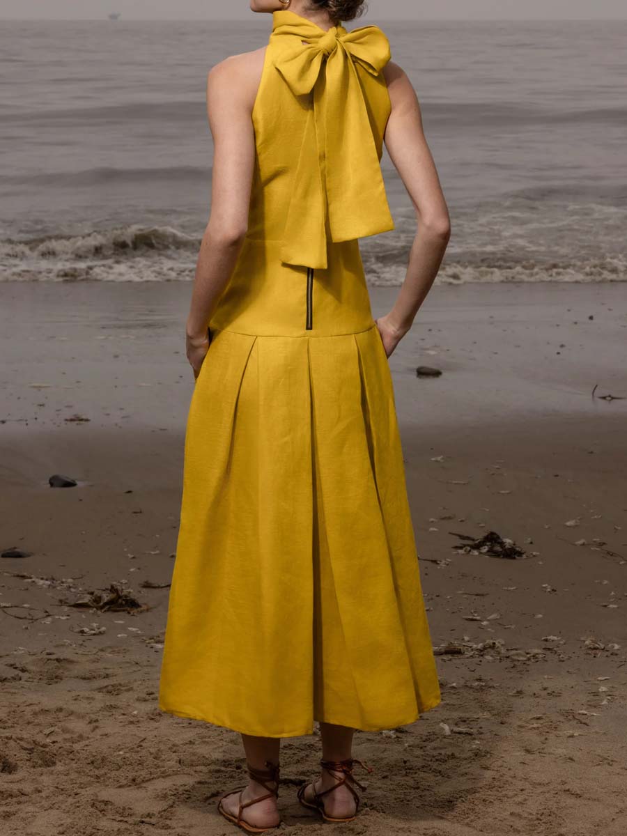 Scarf Collar Pockets Pleated Dress