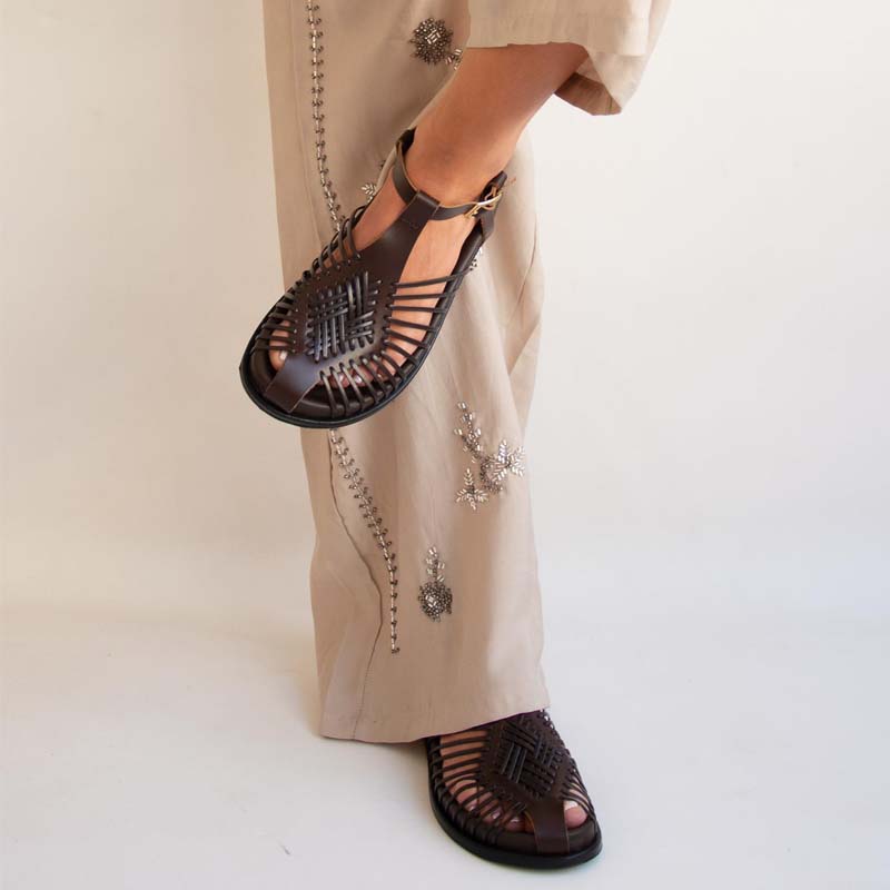 Woven Toe-covered Roman Sandals