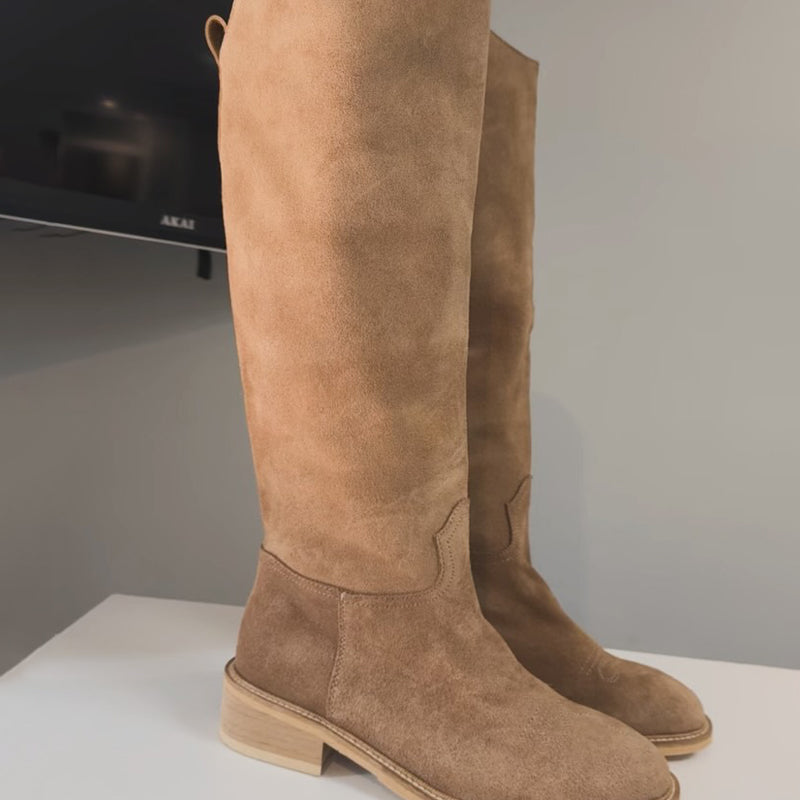 Round Toe Soft Suede Boots