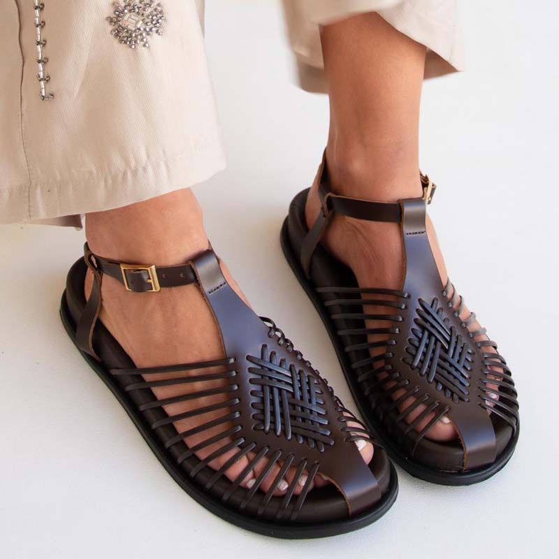 Woven Toe-covered Roman Sandals