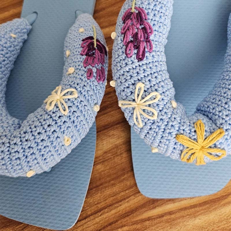 Knitted Crocheted Flat Flip-flops