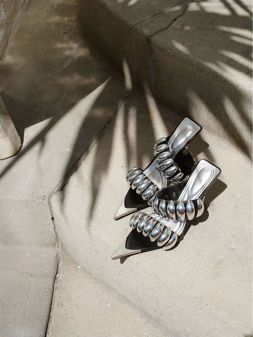 BLACK STILETTO SANDAL