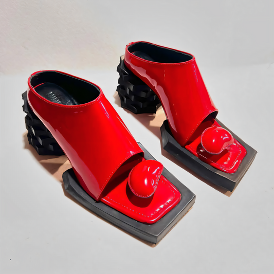 Fashion Chunky Square-toe Heels（Buy 2 Free shipping💥）