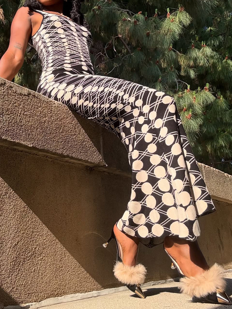 （Limited time offer 43$💥）Black & White Geometric - Print Bodycon Maxi Dress
