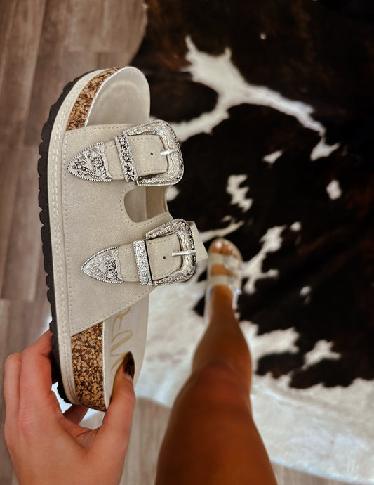 Metal Buckle Slippers