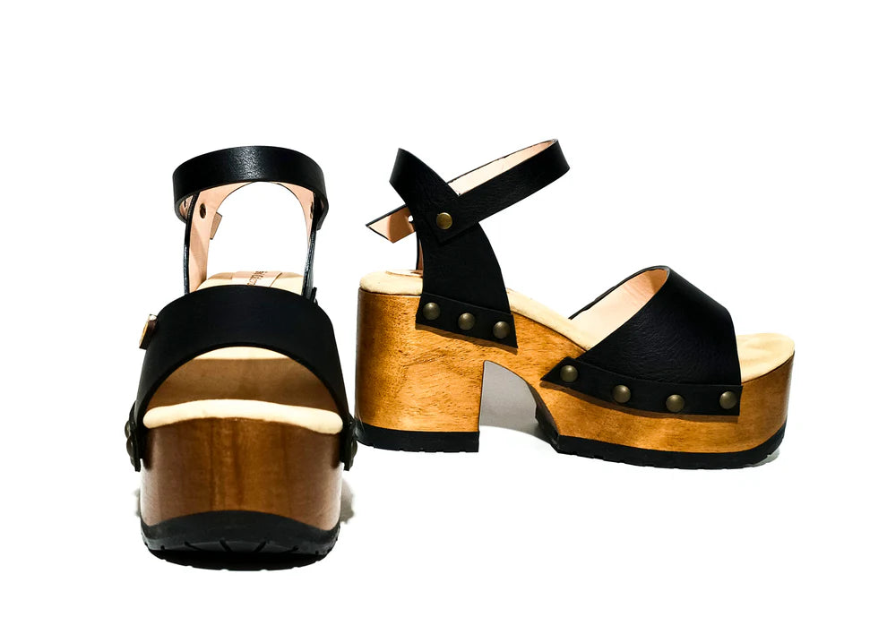 Black Strap Wooden Platform Sandals