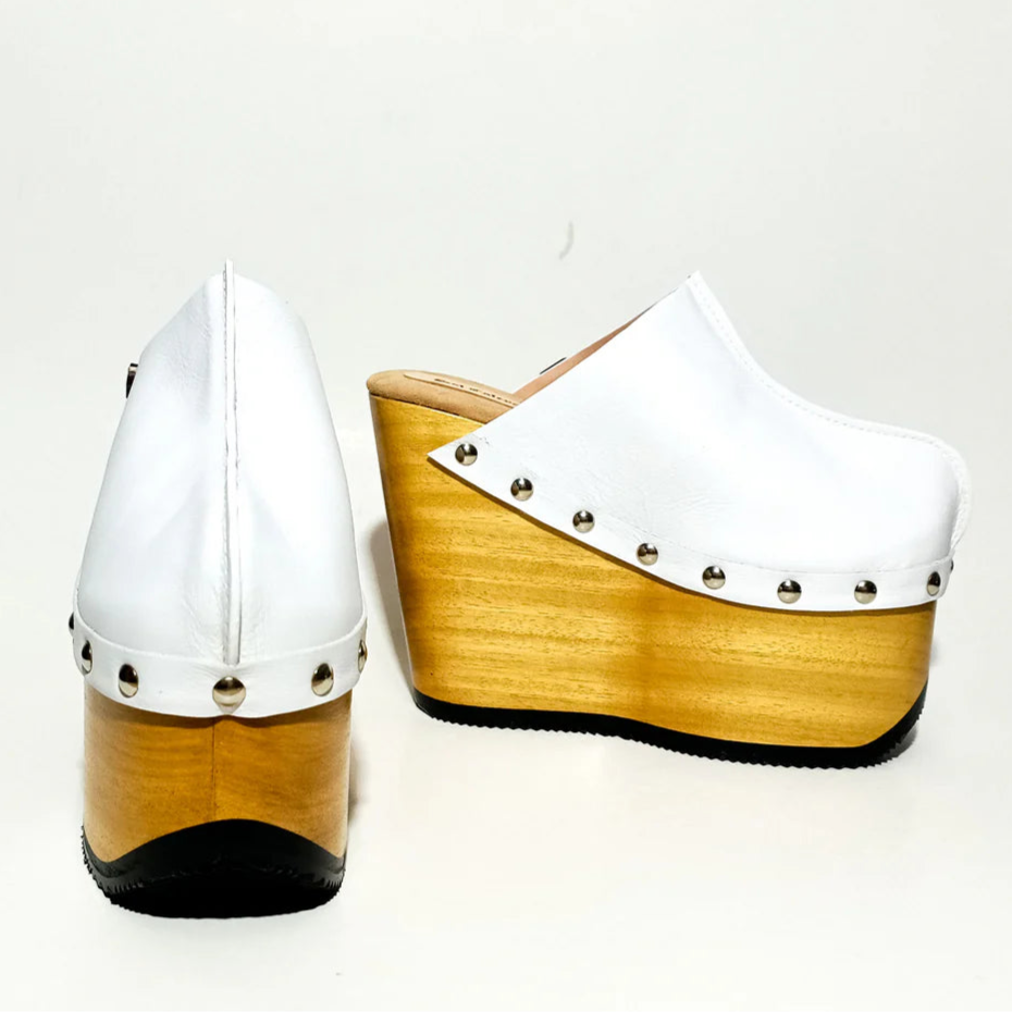 Fringe Platform Sandals（Black & White Options）