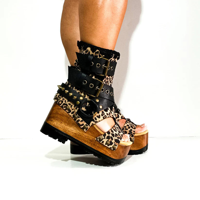 （Free shipping💥 for a limited time）Leopard - Print Buckled Platform Gladiator Sandals