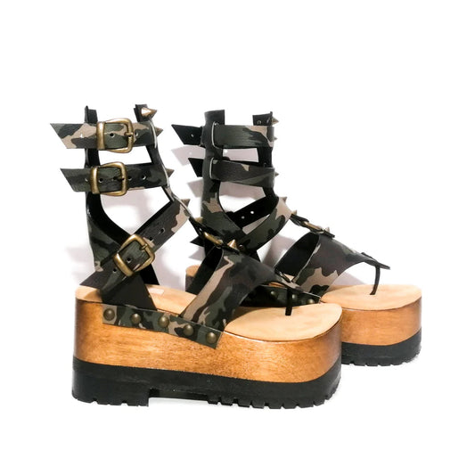 （Free shipping💥 for a limited time）Camouflage Strappy Wooden Platform Sandals